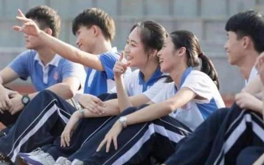 初中200多分可以上什么中專技校？